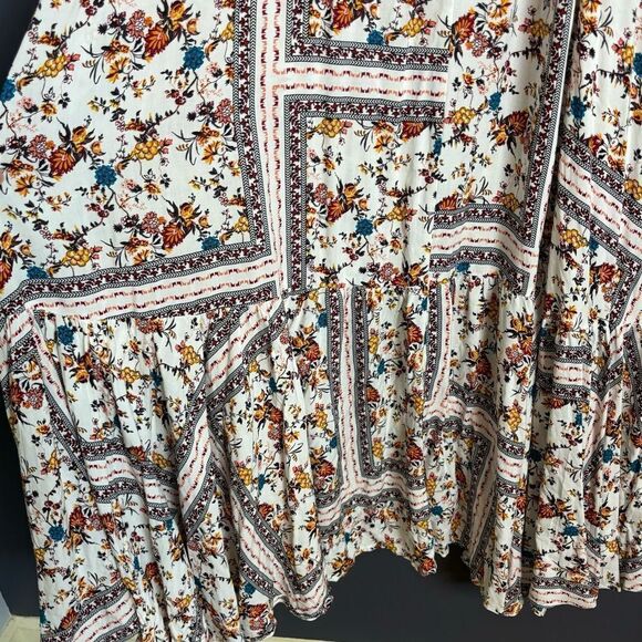 Lulus Playing Fleur Keeps Ivory Floral Bohemian Print Wrap Maxi Dress Sz. Small - Picture 10 of 16